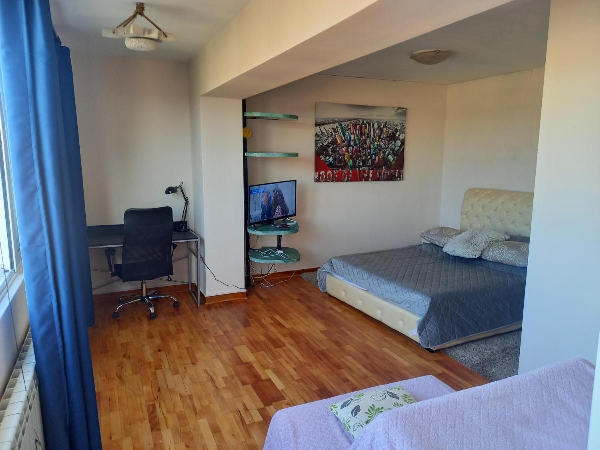 Top Studio Belgrado Esterno foto